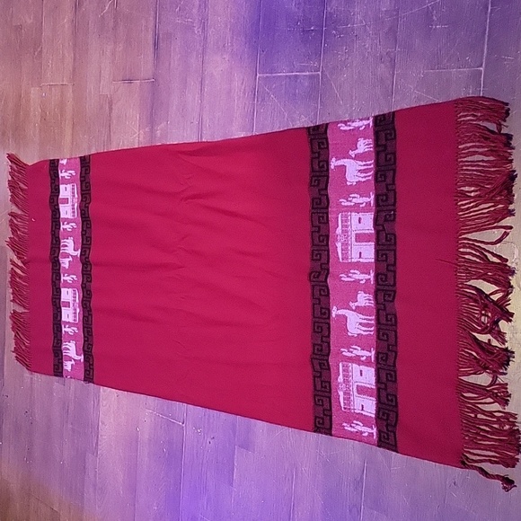 Dark Red Alpaca Travel Scarf Made in Peru - Picture 3 of 4